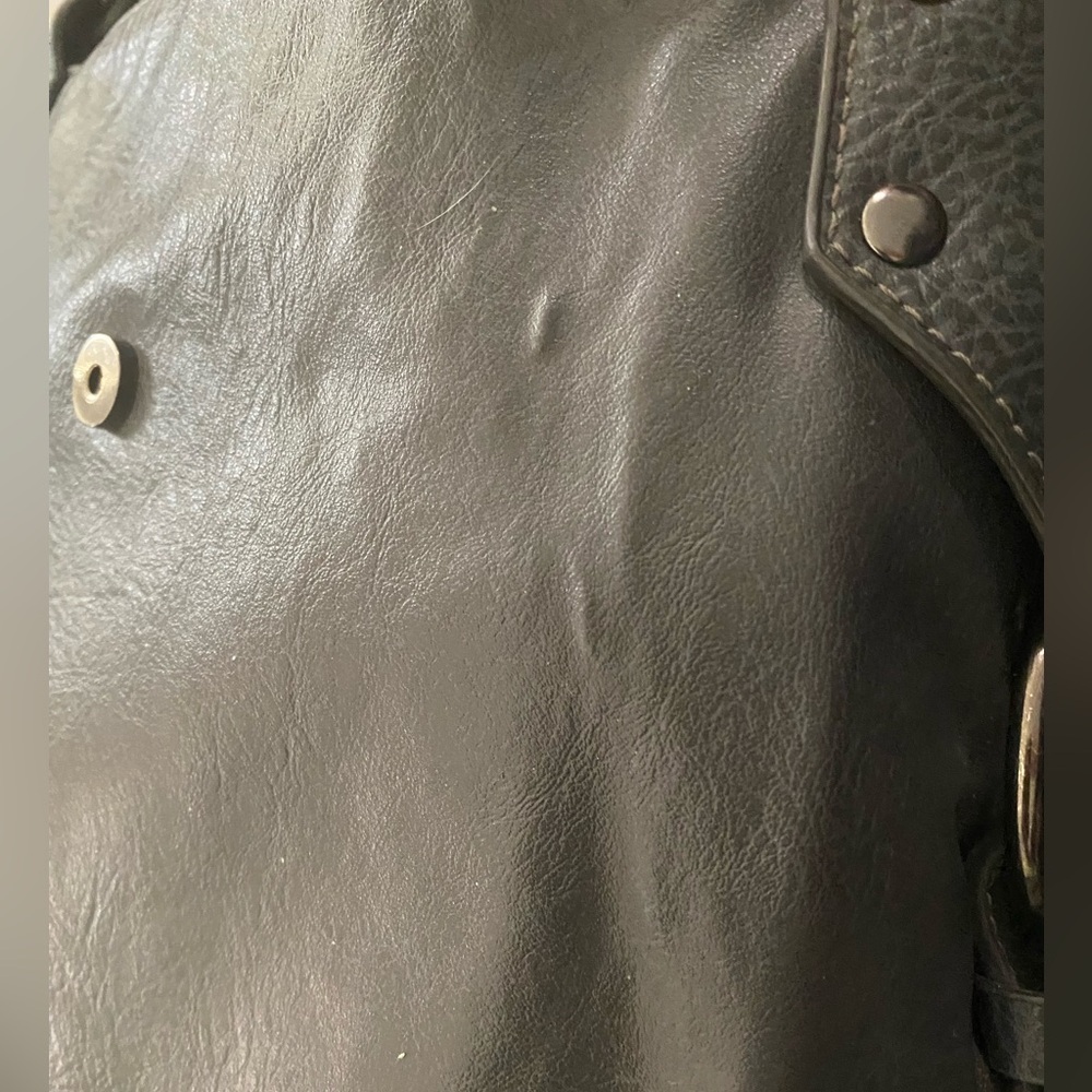 NWOT Matt & Nat GREY Shoulder Bag, Spring Sale - Picture 7 of 7
